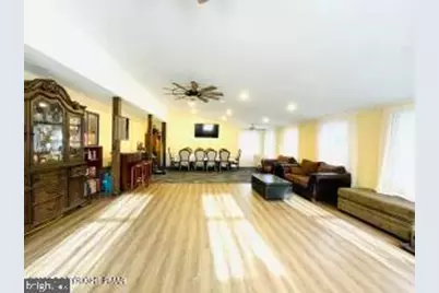 72 East Creekview Dr, Gouldsboro, PA 18424 - Photo 6