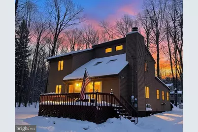 72 East Creekview Dr, Gouldsboro, PA 18424 - Photo 1