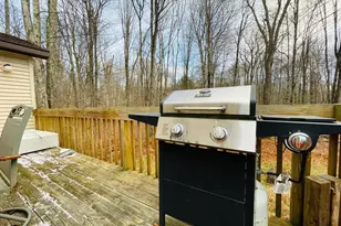 19 Livingston Ln, Gouldsboro, PA 18424 - Photo 24