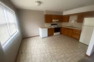 1312 Clay Ave, Dunmore, PA 18510 - Photo 2