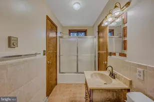 2315 LC Larsen Dr, Gouldsboro, PA 18424 - Photo 22