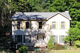 270 Packanack Dr, Gouldsboro, PA 18424 - Photo 2