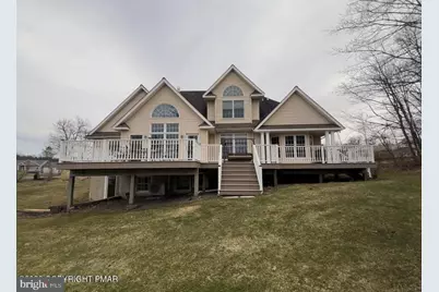 355 Washington Road, Greenfield Township, PA 18407 - Photo 2