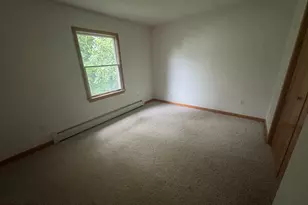 131 Smith St, Dunmore, PA 18512 - Photo 2