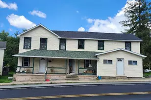 741 Main St, Carbondale, PA 18407 - Photo 2