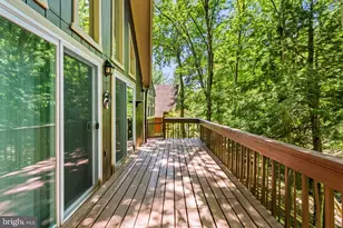 23 Floral Dr, Gouldsboro, PA 18424 - Photo 8