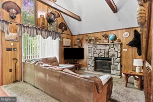 23 Floral Dr, Gouldsboro, PA 18424 - Photo 12