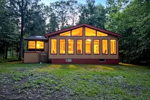 180 Delbert Dr, Gouldsboro, PA 18424 - Photo 2