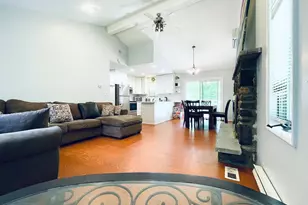 65 Livingston Ln, Gouldsboro, PA 18424 - Photo 6