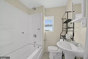 1124 1/2 W Locust St, Scranton, PA 18504 - Photo 20