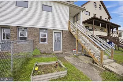 1124 1/2 W Locust Street #2, Scranton, PA 18504 - Photo 6