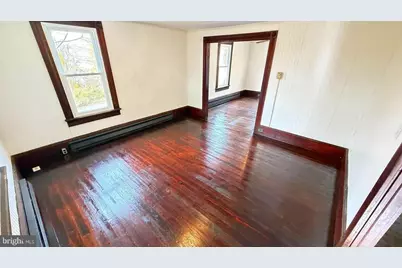 6 Fern Ave, Carbondale, PA 18407 - Photo 8