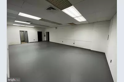 401 E 4th Street, Bridgeport, PA 19405 - Photo 6