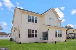 322 W Moreland Ave, Hatboro, PA 19040 - Photo 2