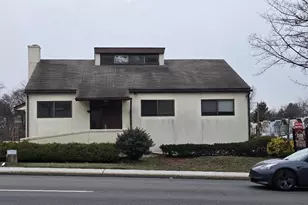 42 N York Rd, Willow Grove, PA 19090 - Photo 1