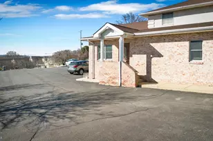 2939 W Germantown Pike, Norristown, PA 19403 - Photo 32