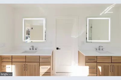 222 E 7th Avenue, Conshohocken, PA 19428 - Photo 28