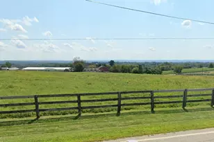 1600 Potshop Rd, Eagleville, PA 19403 - Photo 18