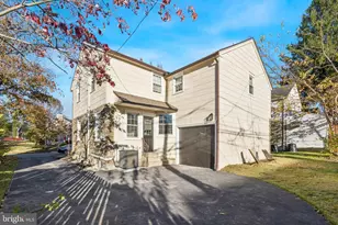 146 Henley Rd, Wynnewood, PA 19096 - Photo 32