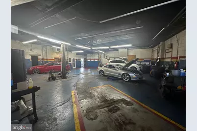 1082 Dekalb Street, Bridgeport, PA 19405 - Photo 10