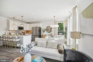 919 Riverplace Dr, Conshohocken, PA 19428 - Photo 6