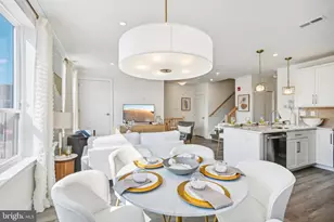 919 Riverplace Dr, Conshohocken, PA 19428 - Photo 10