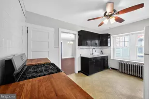 29 E Freedley St, Norristown, PA 19401 - Photo 4