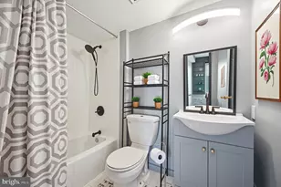 21438 Valley Forge Cir, King of Prussia, PA 19406 - Photo 8