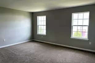 317 Fairfield Cir S, Royersford, PA 19468 - Photo 8