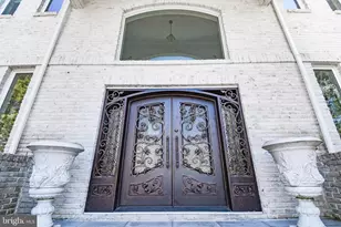 832 Paradise Dr, Ambler, PA 19002 - Photo 14