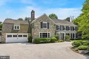 1024 N Spring Mill Rd, Villanova, PA 19085 - Photo 2