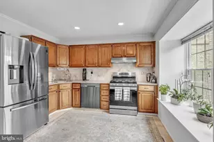 2017 Yorktown S, Eagleville, PA 19403 - Photo 6