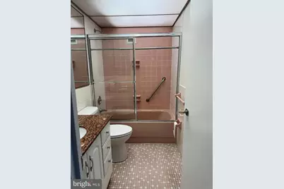 1001 City Avenue #ED715, Wynnewood, PA 19096 - Photo 28