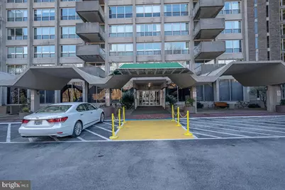 1001 City Avenue #EE-1026, Wynnewood, PA 19096 - Photo 2