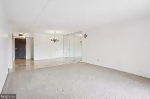 10306 Valley Forge Cir, King of Prussia, PA 19406 - Photo 16