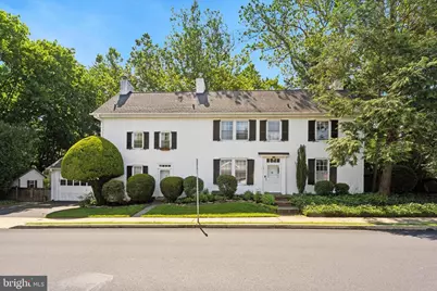 301 E Moreland Road, Willow Grove, PA 19090 - Photo 1
