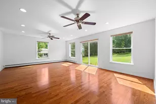 38 S Grange Ave, Collegeville, PA 19426 - Photo 6