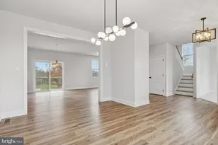 2803 N Charlotte St, Gilbertsville, PA 19525 - Photo 4