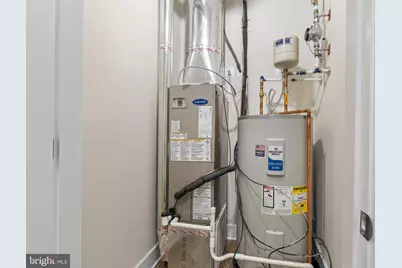 30 W Broad Street #SUITE 5, Souderton, PA 18964 - Photo 32