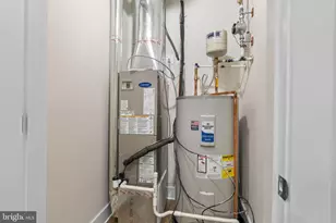 30 W Broad St, Souderton, PA 18964 - Photo 32