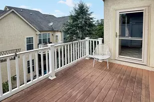 2413 Sentry Ct, Norristown, PA 19401 - Photo 10