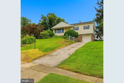 520 Deerfield Drive, Norristown, PA 19403 - Photo 1