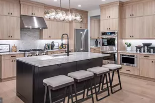 408 Emmitt Ct, Royersford, PA 19468 - Photo 2