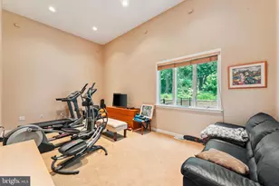 1427 Byberry Rd, Huntingdon Valley, PA 19006 - Photo 10