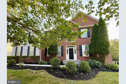 138 Bradford Drive, Schwenksville, PA 19473 - Photo 2