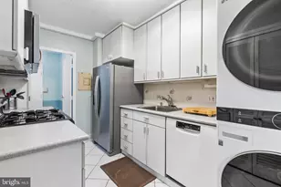 7900 Old York Rd, Elkins Park, PA 19027 - Photo 14