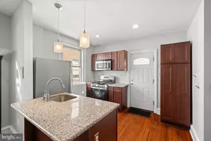 836 W Lancaster Ave, Bryn Mawr, PA 19010 - Photo 2