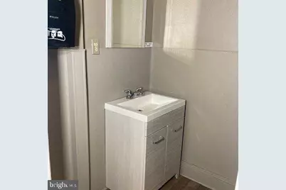 404 E Main Street, Norristown, PA 19401 - Photo 6