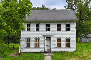 2310 Rostkowski Rd, Green Lane, PA 18054 - Photo 2