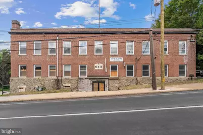 613 W Cheltenham Avenue, Cheltenham, PA 19012 - Photo 2